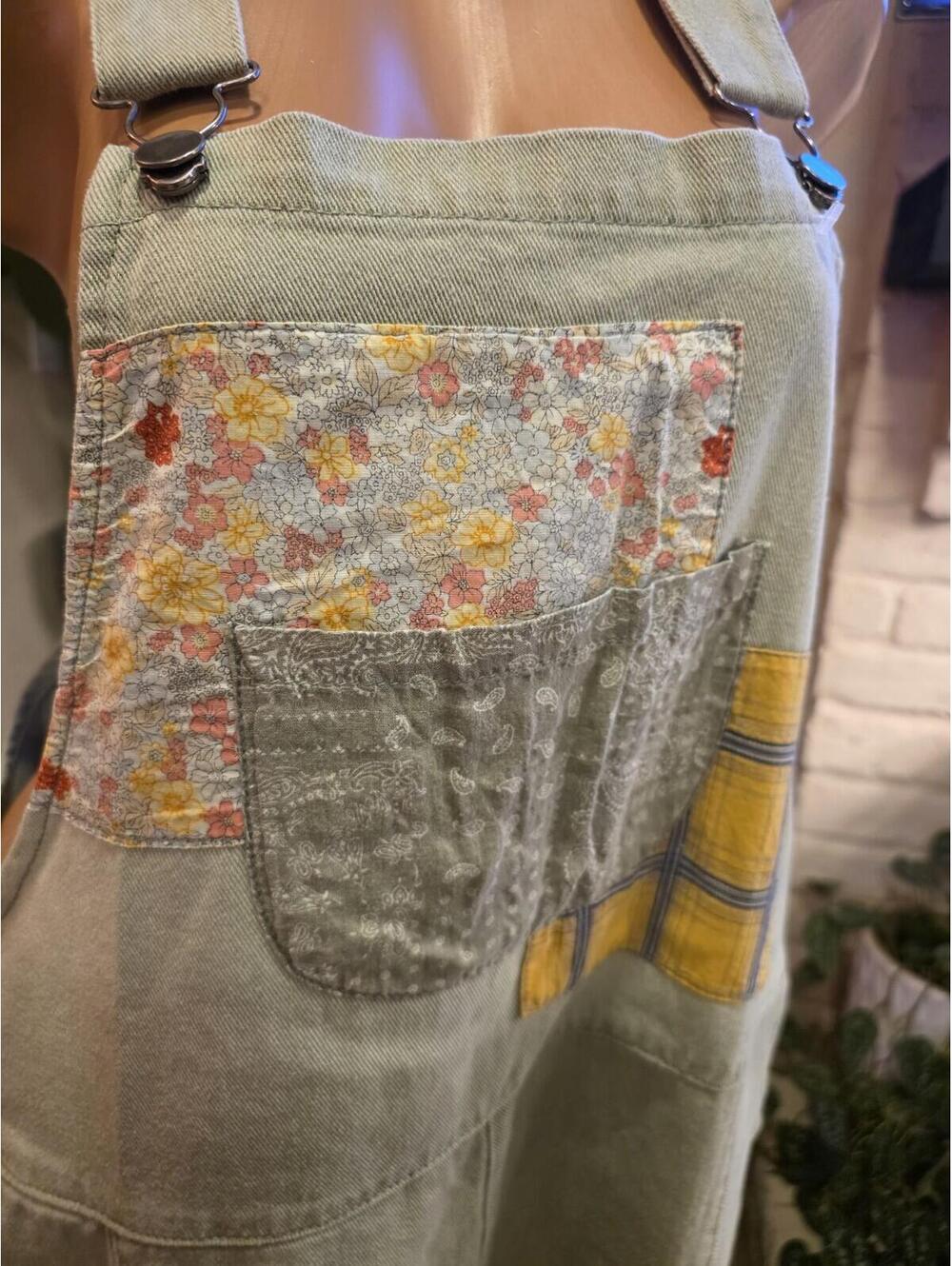 Easel Boho Patchwork Wide Leg Denim Overalls - Women's Size Medium - Picture 3 of 11